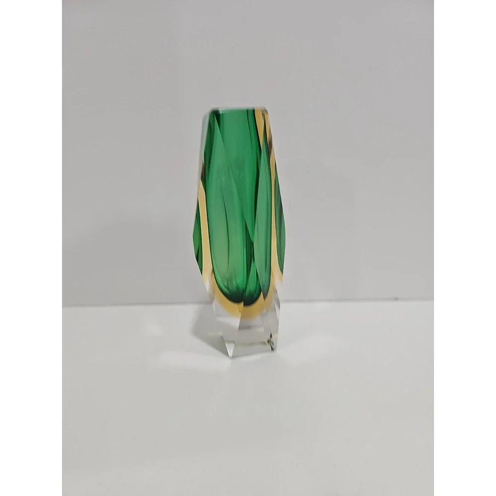 Vintage Murano Sommerso Faceted Art Olive Green‎ Glass Vase 8" Tall - Picture 5 of 10